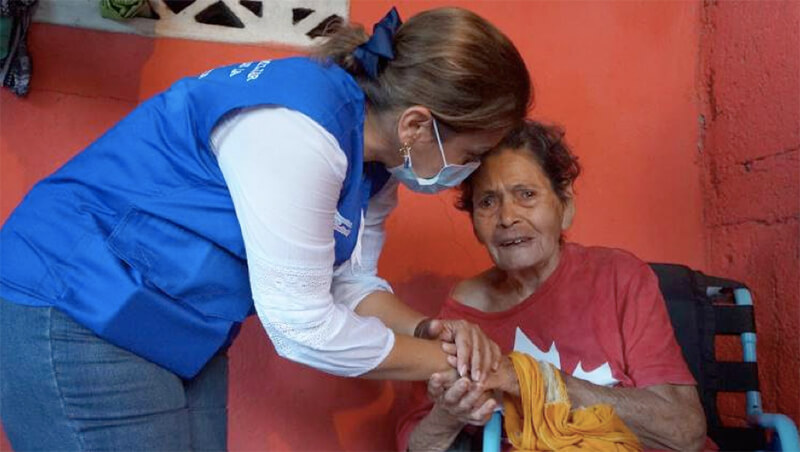 visita-ministra-familia-a-tipitapa